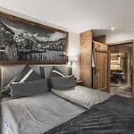木屋 Bergsucht In Bayern, Traumlage Am Sonnigen Suedhang, Kostenlose Parkplaetze, Schnelles Wlan, Ruhige Sackgasse, Netflix Inklusive
